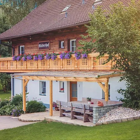 Bauernhof Raderhof Feld am See